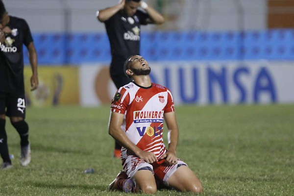 ¡En busca de la pentagonal! El 11 inicial del Vida para enfrentar a Olimpia en La Ceiba