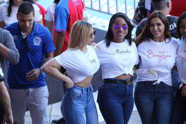 Derroche de sensualidad: Las chicas más bellas del Olimpia - Marathón