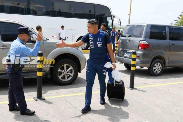 FOTOS: Selección de Honduras salió rumbo a Jamaica para su debut en Copa Oro