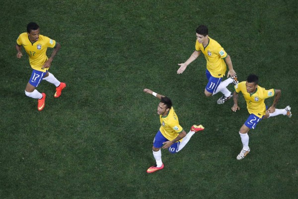 Brasil sorprende a Croacia en su primer partido 3-1