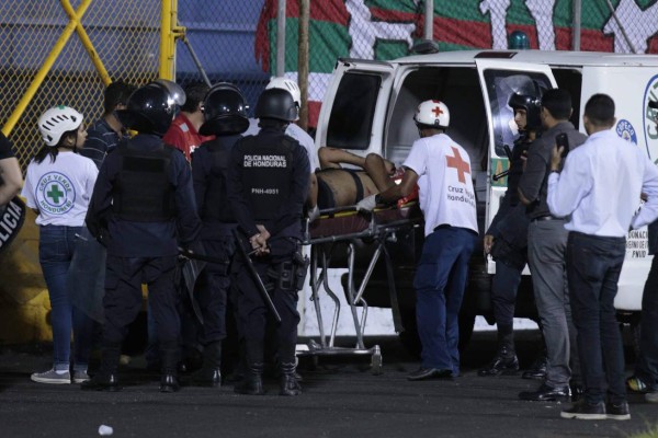 FOTOS: Un herido deja tiroteo a la barra de Marathón