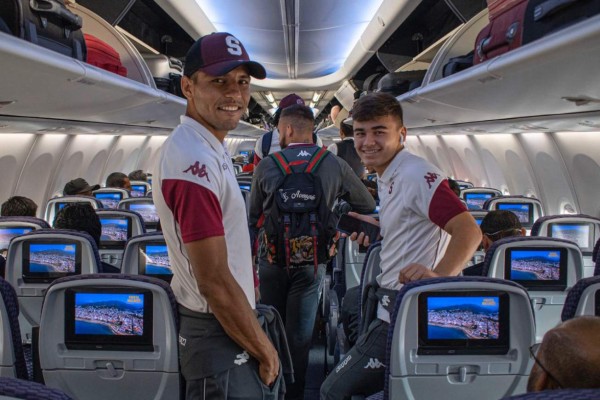 ¡Bien resguardado! Saprissa arriba a Tegucigalpa para disputar el título con Motagua