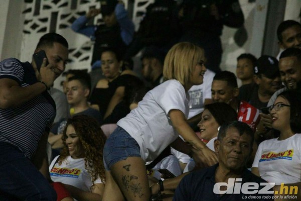 En el Yankel deslumbró la mujer de Discua: Las más bellas de la jornada del fin de semana