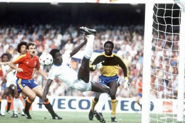 Los futbolistas hondureños que militaron en el balompié de España