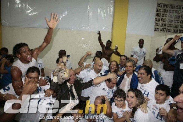 FOTOS: Así le puso fin Honduras a 28 años sin ir a un mundial de fútbol