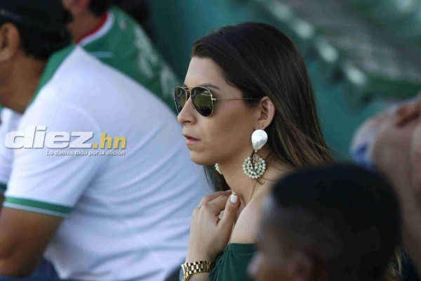 ¡Bellísimas! El Clásico entre Marathón y Real España se llena de lindas chicas