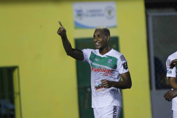 Mercado: Bajas en Platense, Real España confirma alta y dos clubes más de Inglaterra van por Elis