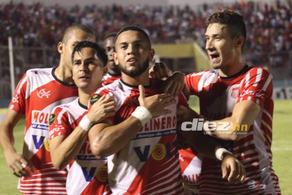 Mercado catracho: Legionario cambia de equipo y goleador de la Liga interesa en Asia