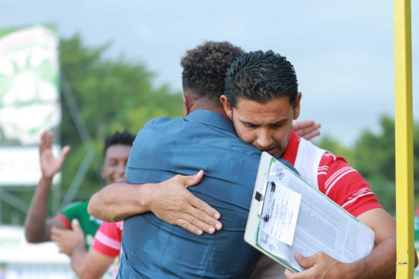 Las imágenes que no viste del clásico Marathón-Olimpia