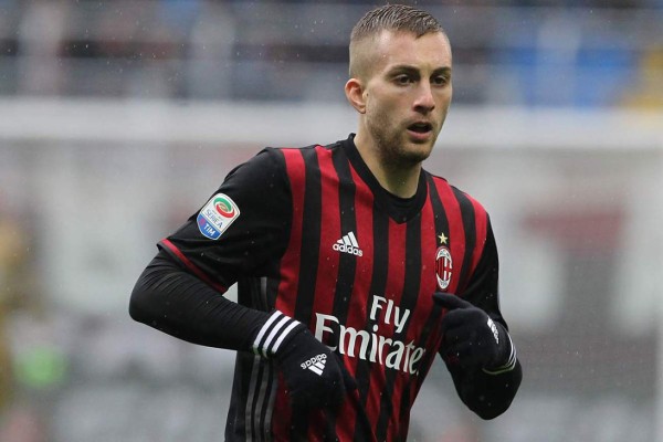 ¡La última hora del mercado de fichajes en el fútbol de Europa!