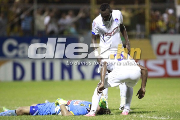 La mejores imágenes del clásico España Olimpia