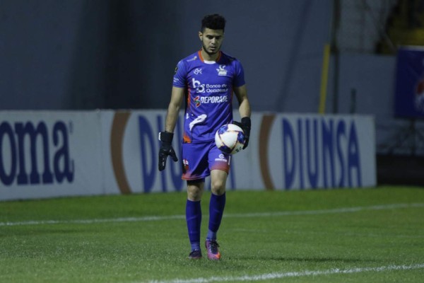 Mercado: Legionario cambia de club, Olimpia cerca renovar otro jugador y bajas en UPNFM