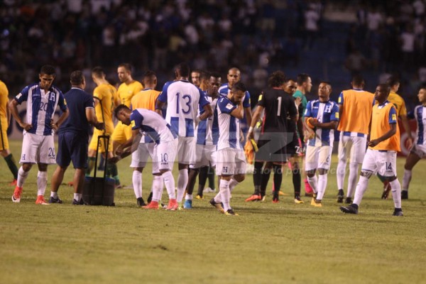 NO VISTE EN TV: La revisión a Costly y aquí vieron el juego Elis y Maynor