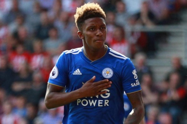 Lamentable: Sexy novia de futbolista de la Premier League fue asaltada desnuda en su casa