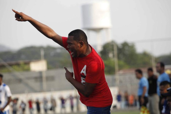 Jugadores y entrenadores de primera que ahora están en la Segunda