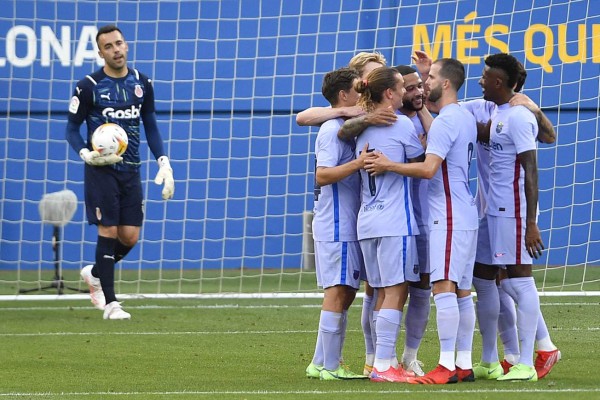 Usó mítico dorsal y festejó su primer gol: el enorme debut de Memphis Depay con el FC Barcelona