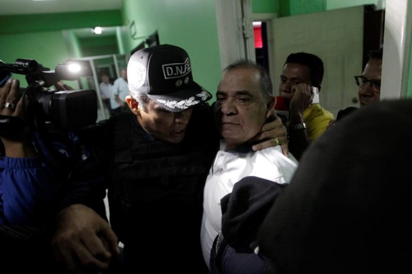 En fotos: Así fue la captura del periodista David Romero en Honduras