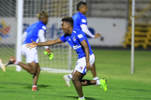 MERCADO: Nuevos legionarios; Marathón y Motagua suman refuerzos para el Clausura