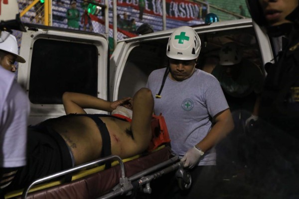 FOTOS: Un herido deja tiroteo a la barra de Marathón