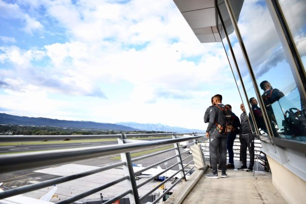 ¡Bien resguardado! Saprissa arriba a Tegucigalpa para disputar el título con Motagua