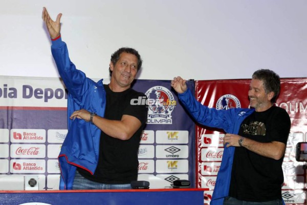 El cariño de la afición rival, su gesto humano: Pedro Troglio y sus momentazos a un año de su llegada al Olimpia