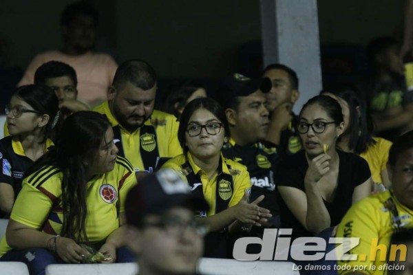 Fotos: Invitados de lujo en el Morazán, el abrazo de los hermanos Perelló y la alegría de Jonathan Rubio