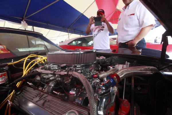 Exhibición de autos clásicos