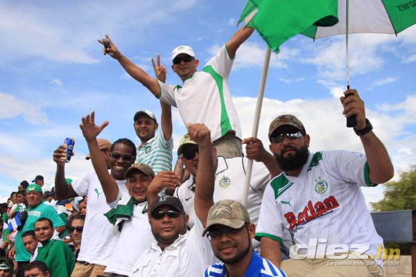 Ambiente festivo en Juticalpa en la final de Ascenso