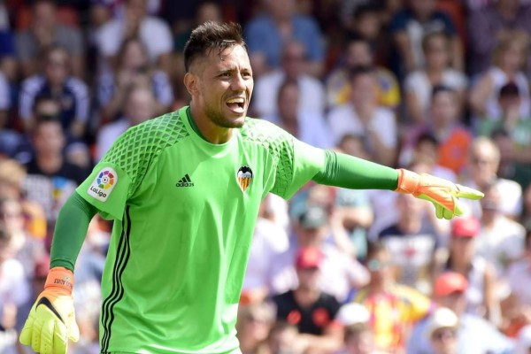 Dos del Real Madrid: Los porteros que recibieron más cervezas de Messi por cada gol marcado