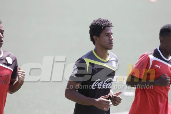 EN FOTOS: Así entrena el hijo de Carlos Pavón en Olimpia