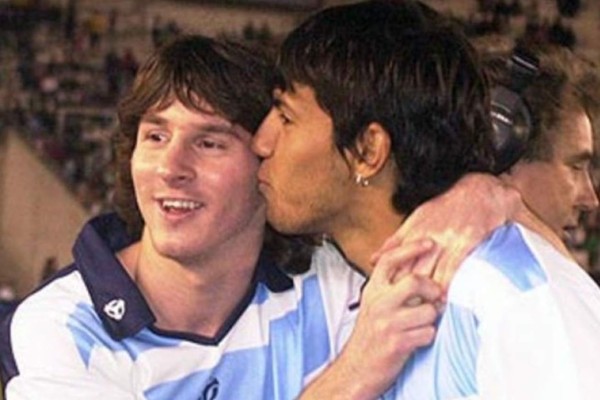 ¡Vaya momentos! Las muestras de amor entre futbolistas