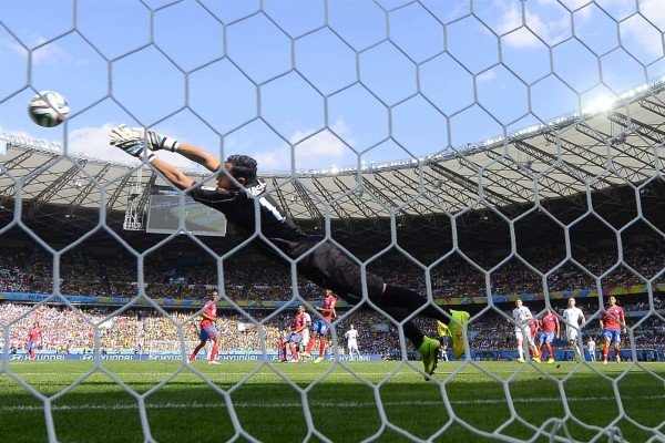 Una sorprendente Costa Rica despide a Inglaterra del mundial Brasil 2014.