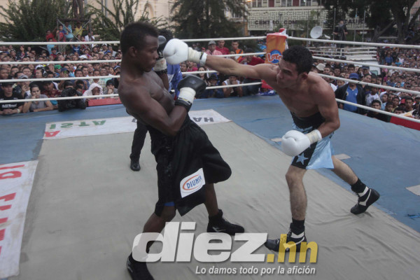 El 'Escorpión” Ruiz vuelve a perder con el Nicaragüense Rafael Castillo,