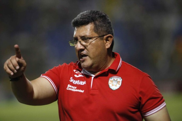 MERCADO: Hondureño al Huesca de España, el giro en el futuro de Mario Martínez y los fichajes 'bomba' en Marathón