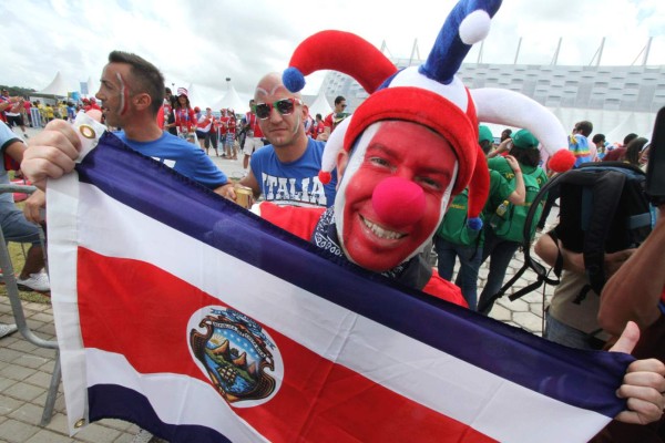 Las mejores imágenes del juego Costa Rica vs Italia.