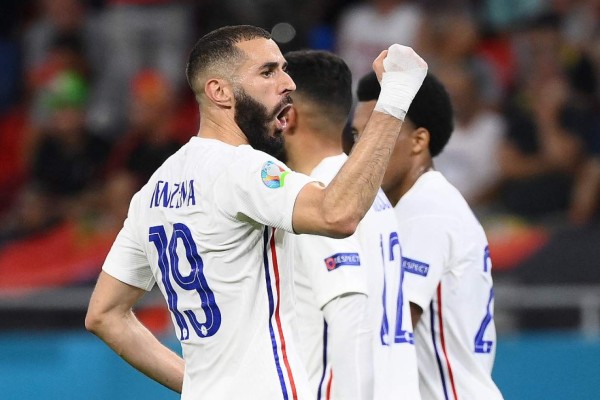 Cristiano Ronaldo se parte de la risa con Mbappé y la foto que lleva el portugués de Georgina Rodríguez