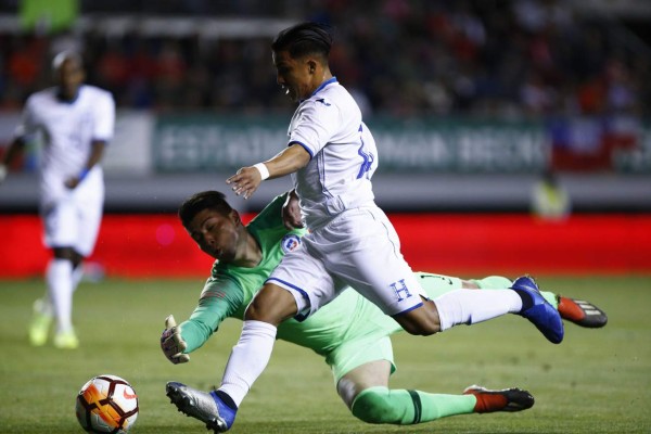 Los 37 futbolistas que ha probado Fabián Coito en sus siete meses en Honduras