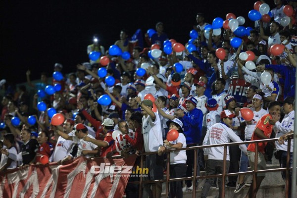 No se vio en TV: El gesto de Robert Lima y la fiesta de la Ulfra Fiel en Olancho