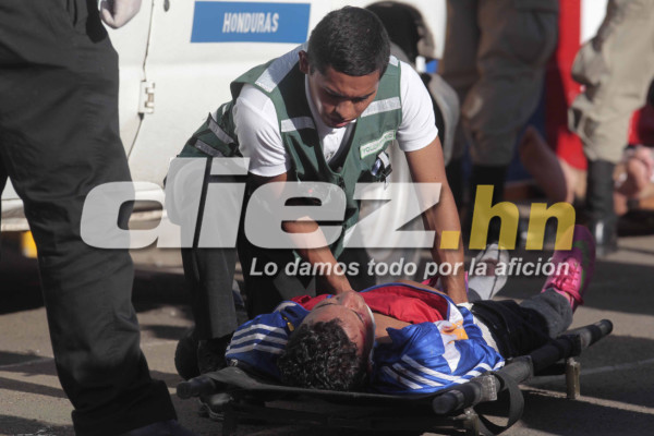 Violencia en las gradas empaña clásico capitalino