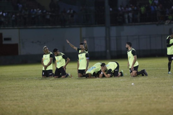 NO SE VIO EN TV: La celebración de Real Sociedad y el llanto del Olancho FC