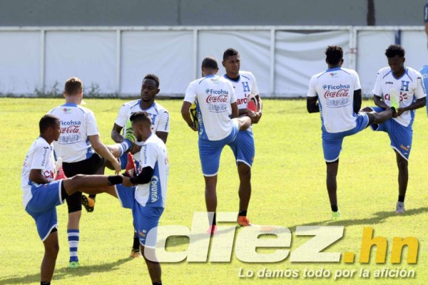 FOTOS: Carlo Costly irradia optimismo en su primer entreno con Honduras