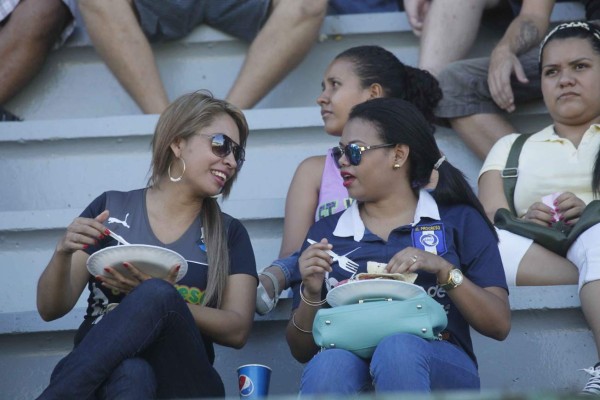 Las imágenes curiosas que nos dejó la jornada 16 en Honduras