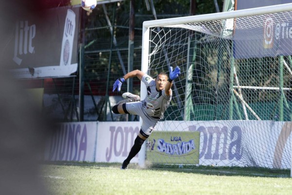 Mercado: Real España con renovación, Honduras con altas y legionario regresa tras dos años de retiro