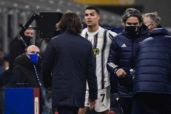 La protesta y enfado de Cristiano Ronaldo con Pirlo; dedicatoria especial de Lautaro Martínez