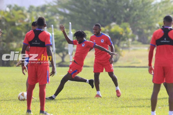 Entre bromas y risas: Así se preparó Olimpia previo a enfrentar a Marathón