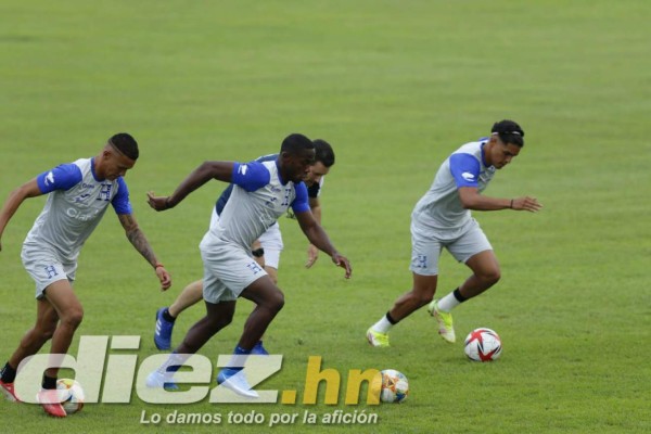 Así fue el primer entrenamiento de Honduras al mando del 'Bolillo' Gómez: Charla y lo que trabajaron