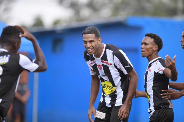 Los jugadores más famosos que han jugado con canas