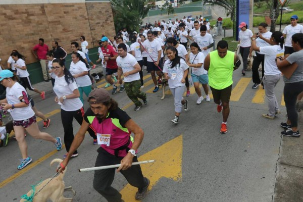 La carrera animalista fue un éxito en Tegucigalpa