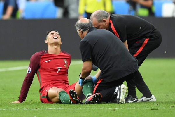 Fotos: El drama de Cristiano Ronaldo por su dura lesión ante Francia
