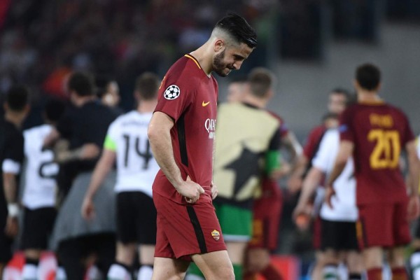 Lo que no se vio en TV: Eufórica celebración de Liverpool y Salah consuela a sus excompañeros